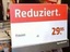 Frauen im Sonderangebot